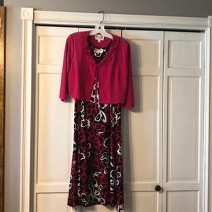 Sleeveless dress with matching cardigan